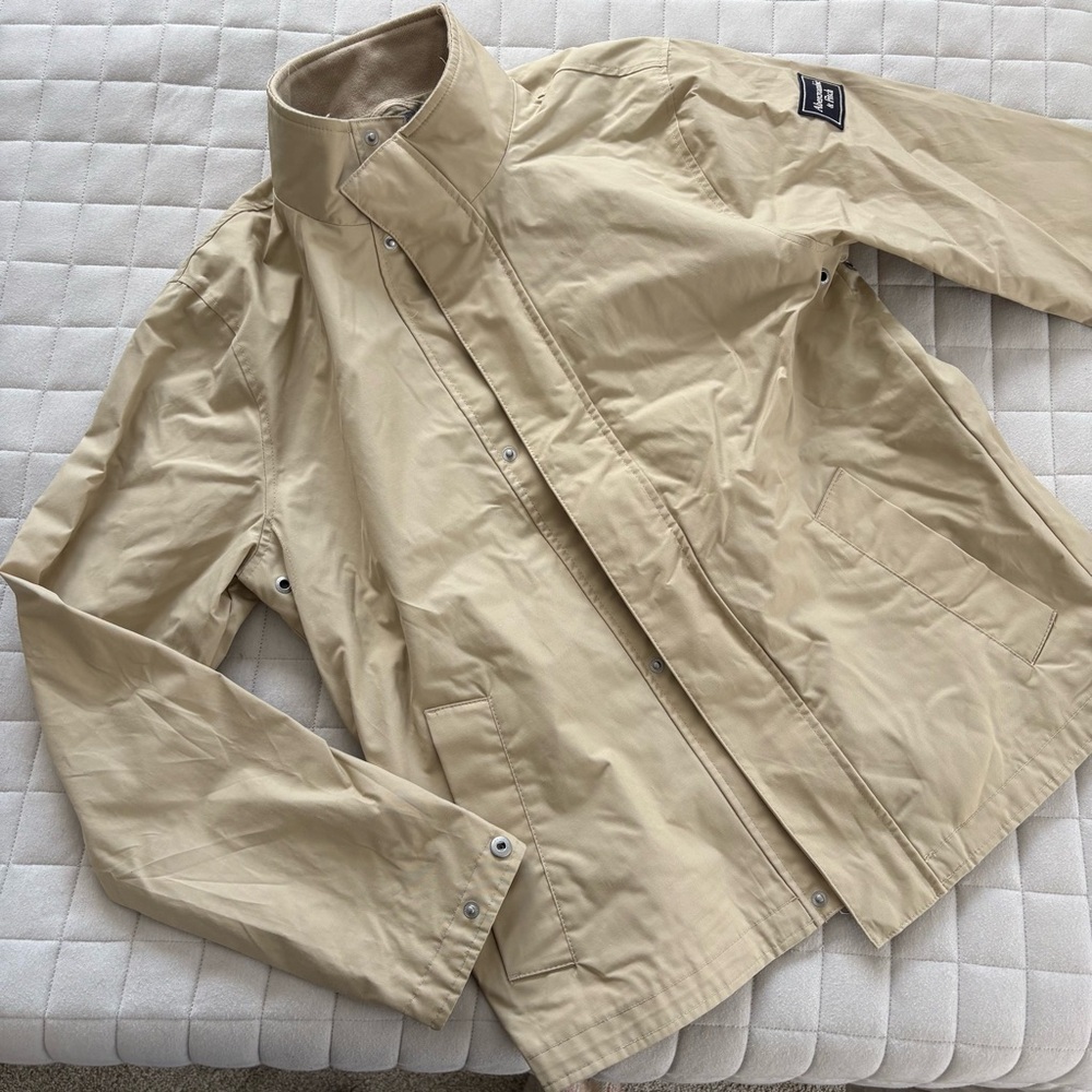 Abercrombie & Fitch Light Tan Women's Jacket